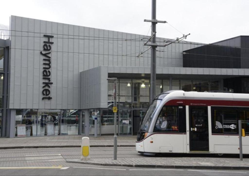 Haymarket Station Rooms Edinburgh Exterior photo